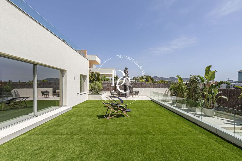 Foto b3bf5a80-a996-46d4-a760-8f149502d4fa. Casa amb calefacció aparcament piscina a Can Pei Sitges