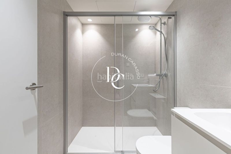 Foto ee5e256b-1be3-4cdd-8aa6-d91e8598e5e9. Casa amb calefacció aparcament piscina a Can Pei Sitges