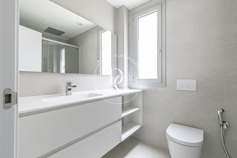 Foto f6f9ce42-3f7b-4e4b-984c-3406b51a5a0e. Casa amb calefacció aparcament piscina a Can Pei Sitges