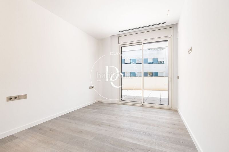 Foto 73adbea7-c266-4e11-a762-49a8e222cd9e. Rent flat with heating parking pool in Can Girona - Terramar - Vinyet Sitges