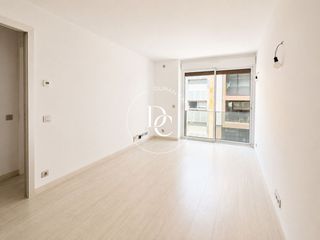 Rent Flat  Avinguda de les nacions unides. Piso de 64 m2 con vistas en alquiler en les escaldes