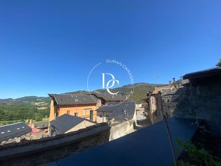 Rent Flat  Carrer del castell. Piso de 62 m2 con vistas y terraza en alquiler en bellver de cer