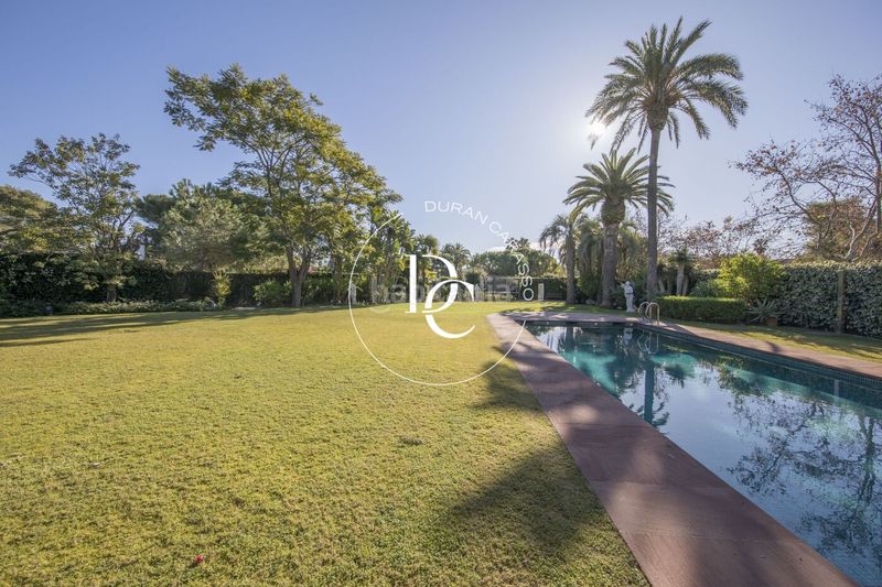 Foto a34ec5e7-dc77-4729-870d-9d751512c0e7. Casa amb calefacció aparcament piscina a Can Girona - Terramar - Vinyet Sitges