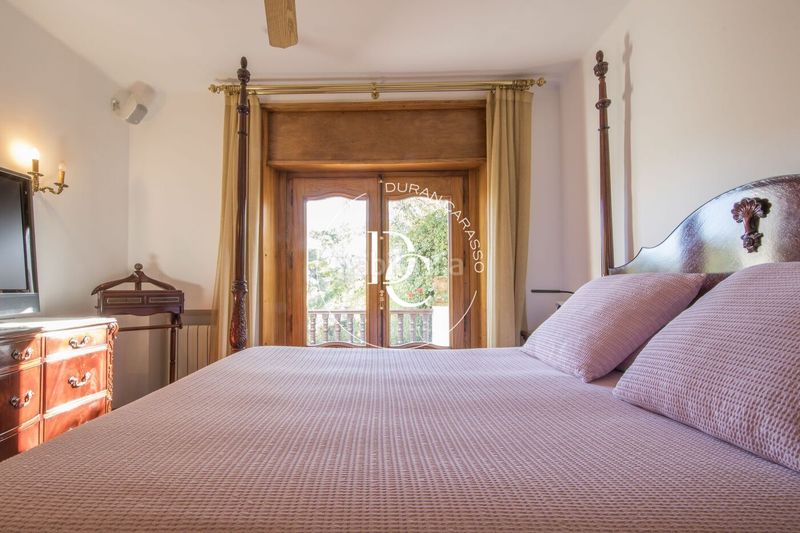 Foto f72243a2-8e55-4638-a265-64796ad06b79. Casa amb calefacció aparcament piscina a Can Girona - Terramar - Vinyet Sitges