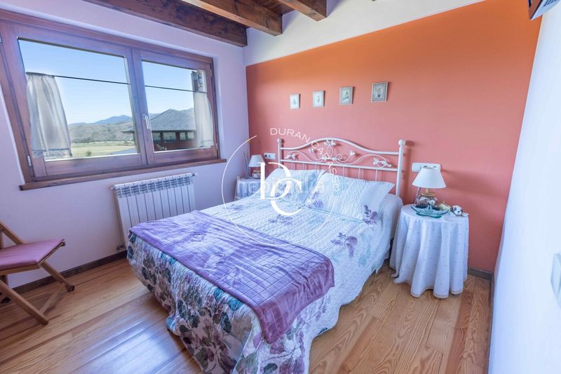 Foto 4b0216d1-bbad-4b86-8f16-3fa477d5fd7b. Haus mit heizung in Prats i Sansor