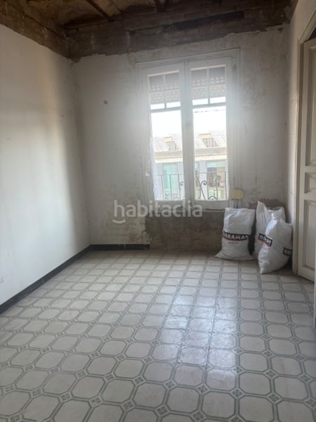 Foto 42870e9e-73a3-43c6-bab2-a56d7840071c. Àtic a Sant Antoni Barcelona