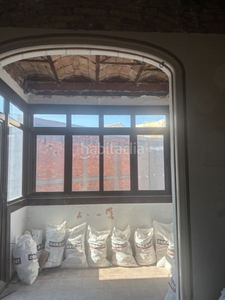 Foto 5090f78e-e26f-4d4b-b039-a9aecda75620. Àtic a Sant Antoni Barcelona