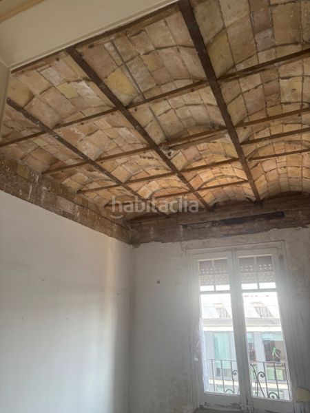 Foto 760cbef4-5ba5-4d90-9c7d-6db0681b3dd1. Àtic a Sant Antoni Barcelona