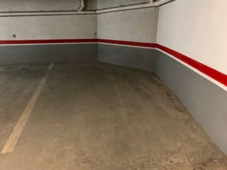 Parking coche  Doctora castells