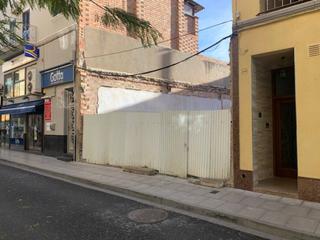 Terreny residencial  Carrer major. Solar en venta en alcarràs
