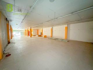 Local Comercial  Col.legi. Local en venta bordeta, lleida