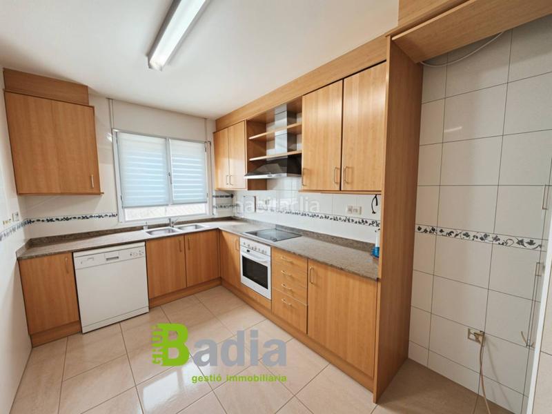 Foto 384c42e0-dbf9-40a9-8e32-82d7d6ae9f2e. Piso  en venta en Alcarràs