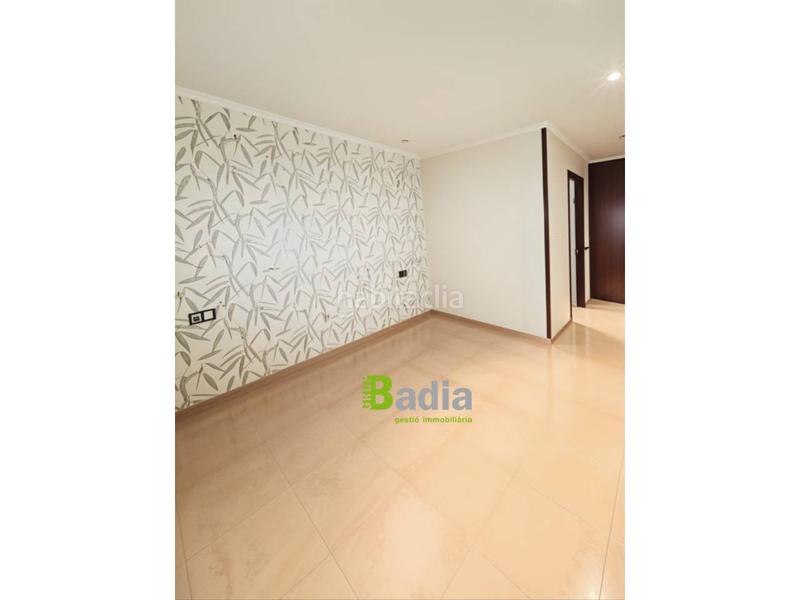 Foto b1069996-8f2d-4252-827d-f909b6b08df0. Piso  en venta en Alcarràs