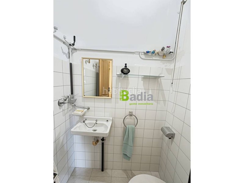 Foto e70037b0-9049-4050-b565-9ee35657ca58. Lloguer local comercial a Centre Històric Lleida