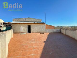 Maison  Nou. Casa en venta en sarroca de lleida