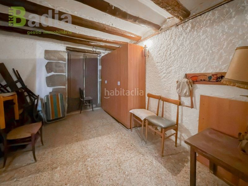 Foto 9ac1f8de-84ed-4ce5-aa5d-22ac3200696e. Casa amb aparcament a Alcarràs