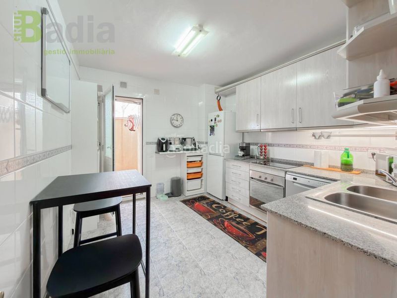 Foto 4e3eb7f6-2c3d-4be5-861f-13dd702b1667. Pis amb calefacció aparcament a Sudanell