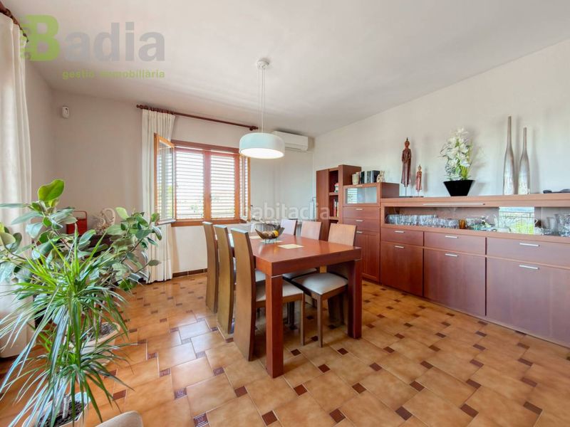 Foto 454f802d-7bd0-436f-a116-44bd7c1abf39. Casa amb calefacció aparcament a La Caparrella Lleida