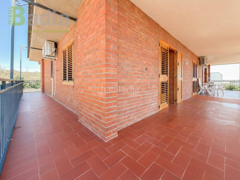 Foto 5fc66f5e-0396-4c3e-9be8-d9ee89205391. Casa amb calefacció aparcament a La Caparrella Lleida