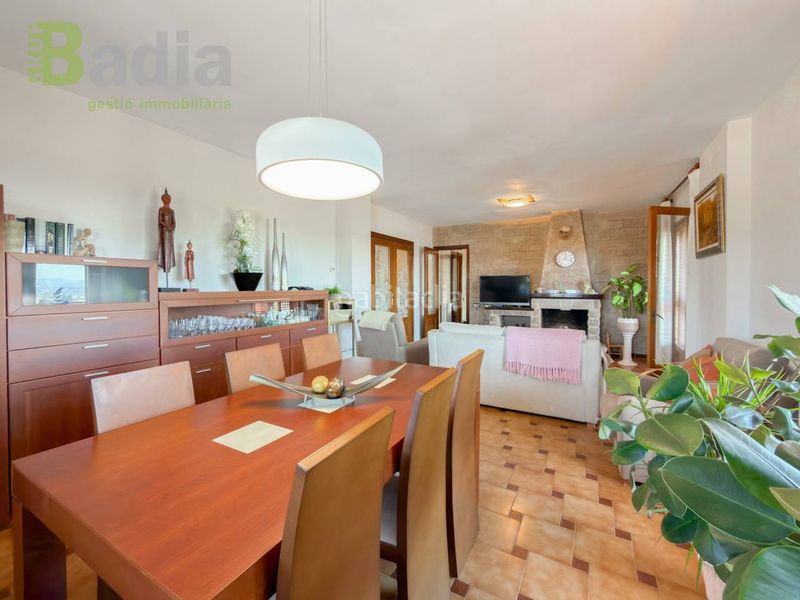Foto 76cf41fb-cabb-48f3-b331-43d09e5bcb53. Casa amb calefacció aparcament a La Caparrella Lleida