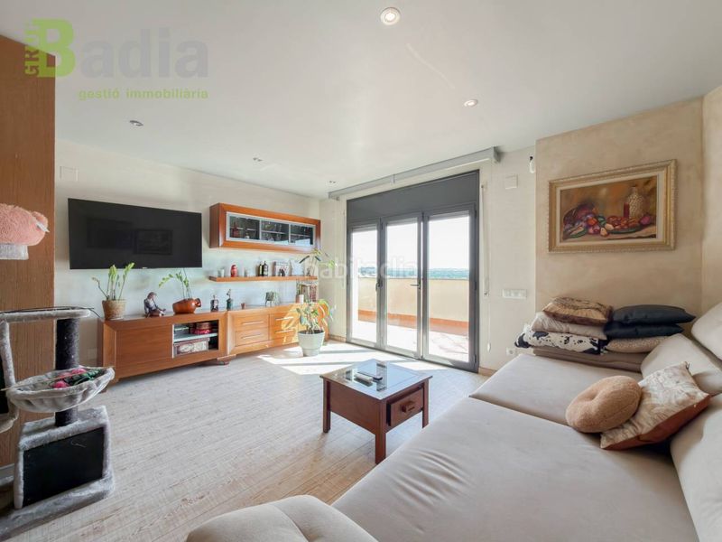 Foto 69a56e5e-aa5e-4e91-b290-2310d7975aae. Duplex avec chauffage parking dans Alcarràs