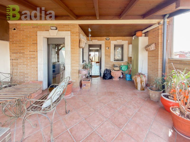 Foto b5daf4f5-7515-4542-a6a8-ac3534715573. Duplex avec chauffage parking dans Alcarràs