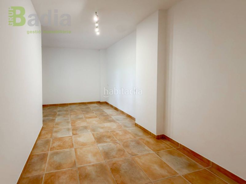 Foto ea388c29-bc9b-4a45-b77f-eca6db6ecf59. Piso  en venta en Alcarràs