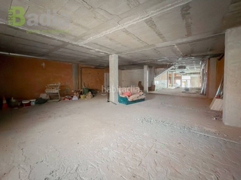 Foto 0940f546-bb60-4ae7-888b-3579e45a324d. Local comercial a calle major 202 a Alcarràs
