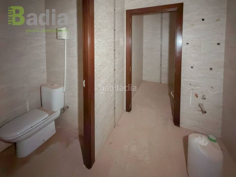 Foto 6293d28b-3c5b-4200-a42d-fc136c08b406. Local comercial a calle major 202 a Alcarràs