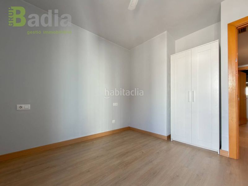 Foto 11cafcc2-f2fb-4841-9b89-5d8e2b2a4f23. Flat with heating in Sunyer