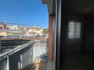 Duplex  Passatge del carril. Precioso dplex invertido con plaza de parking cerdanyola del va