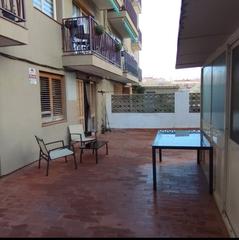 Flat in Carrer estadi 40. Aplio piso con terrza