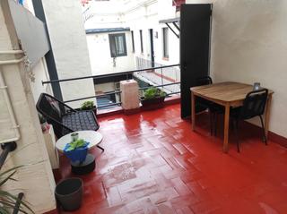Miete Etagenwohnung  Carrer de burgos