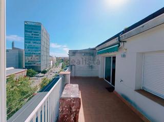 Location Attique  Avinguda de rio de janeiro