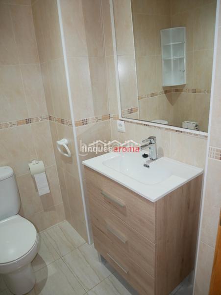 Foto c621eaa8-8f9a-4ff7-94bc-024624d90179. Alquiler piso + parquing de alquiler . en Puigpelat