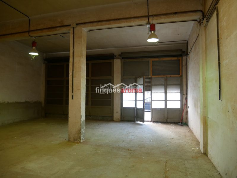 Foto 0130b0f7-f962-42ee-8419-ec3ba717fe05. Local comercial a Valls