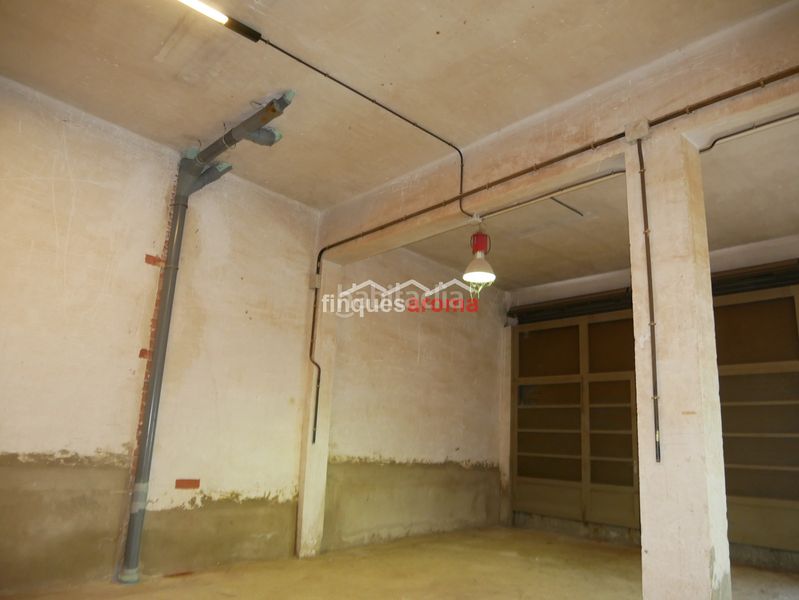 Foto 19af3a99-9d08-4f78-91d5-5086f054e3af. Local comercial a Valls