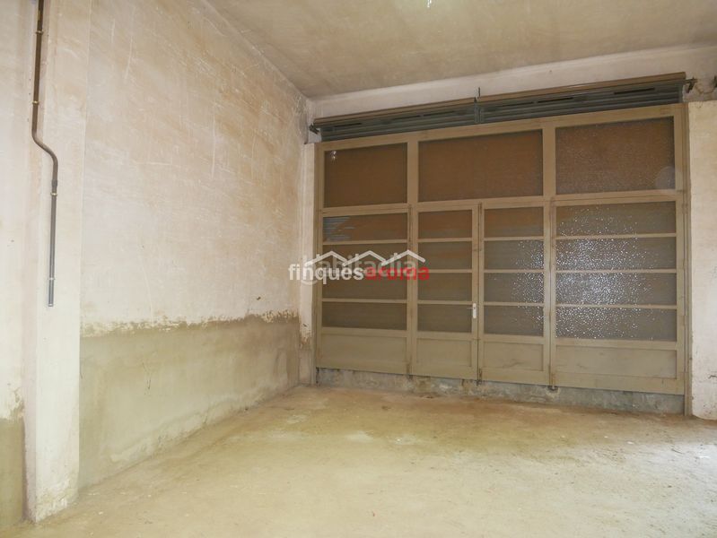 Foto a6ce1132-8d55-472c-a064-80ff494a2429. Local comercial a Valls