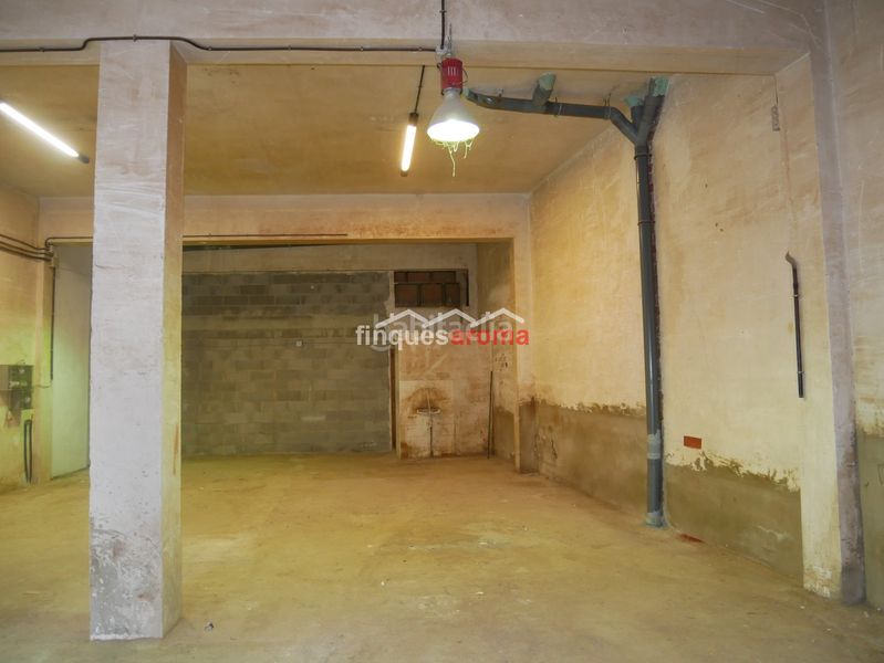 Foto e4f7604f-7ae5-4e66-816e-156ea0b90060. Local comercial a Valls