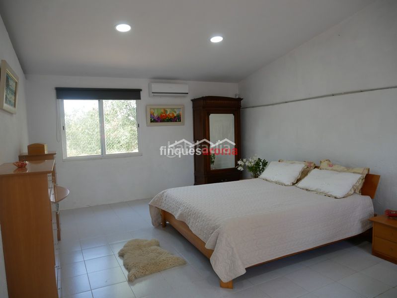 Foto 6132151e-ae73-41eb-b527-dea7655fb978. Casa amb xemeneia calefacció a Alió