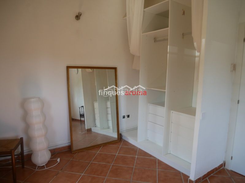 Foto 757feeb9-c640-494c-a8d9-1bb418352e06. Casa amb xemeneia calefacció a Alió