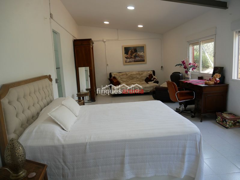 Foto fee2f0ad-3819-4e0b-b1cb-52e4caded483. Casa amb xemeneia calefacció a Alió