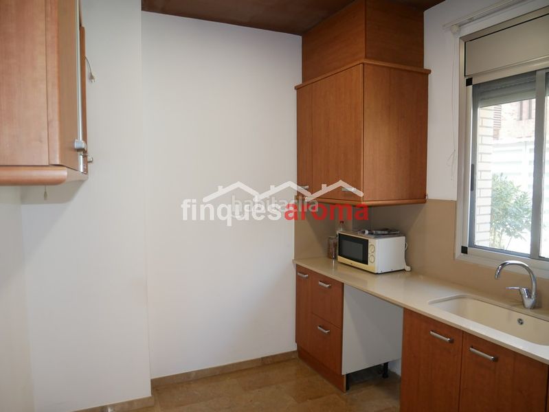 Foto 04c923cf-c2f4-48d6-a11c-963ce0df867d. Duplex with heating parking in Eixample Tarragona
