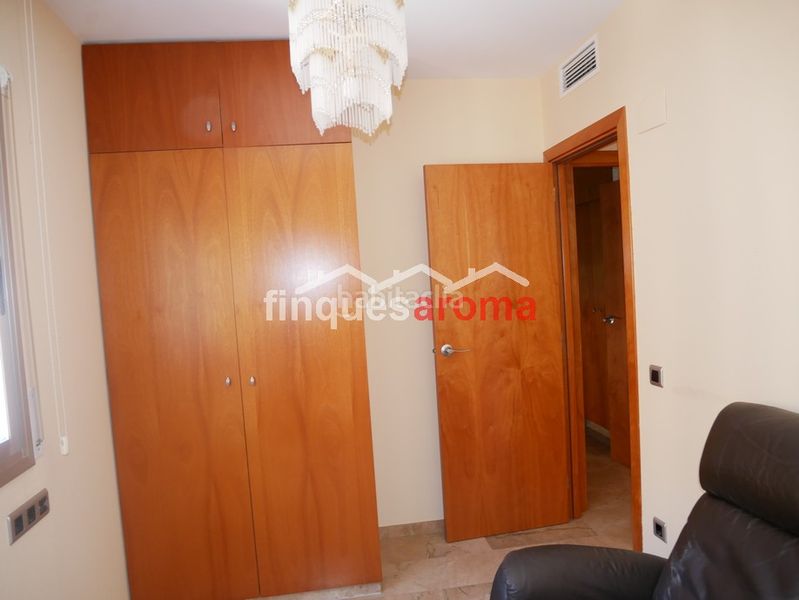Foto a2e56901-b848-415a-9d3a-1cf81f8913b4. Duplex with heating parking in Eixample Tarragona