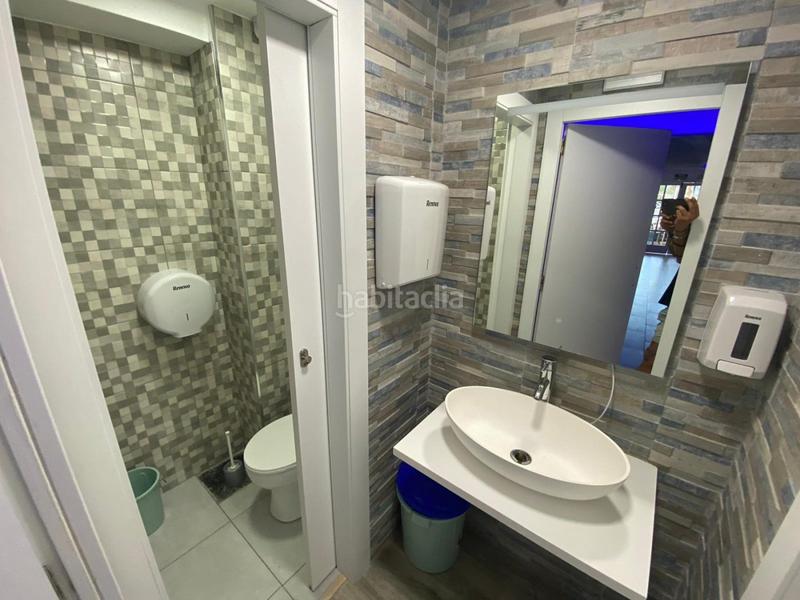 Foto d95b9428-e2bd-4155-943c-63044fb01df1. Local comercial a Calafell platja Calafell