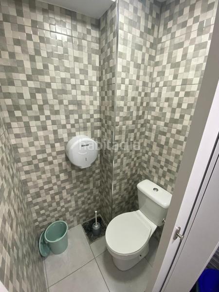 Foto f1cab4a7-c8b6-42bc-a1a9-0e1db24bd836. Local comercial a Calafell platja Calafell