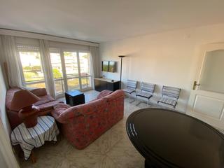 Rent Penthouse  Costa daurada. Alquiler para todo el año tercera planta sin ascensor
