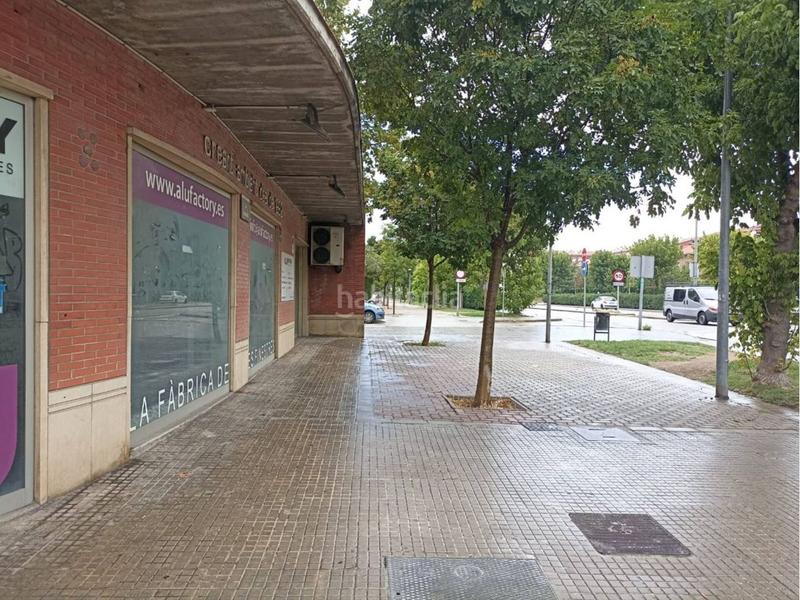 Foto 10f72da8-8d94-412e-ac1e-5e0fe5a16409. Local commercial dans carrer esteve terrades 44 dans Granollers