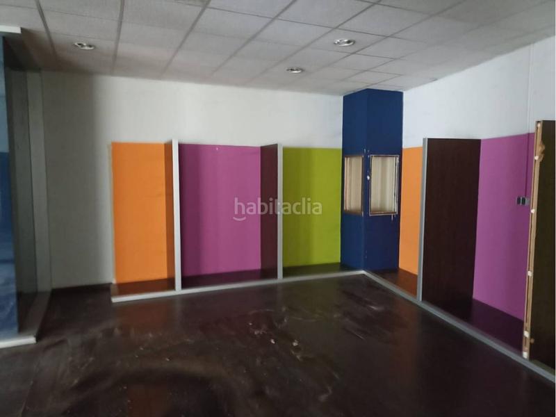 Foto 60c4d63d-dda1-495d-9696-d2ff40b97652. Local commercial dans carrer esteve terrades 44 dans Granollers