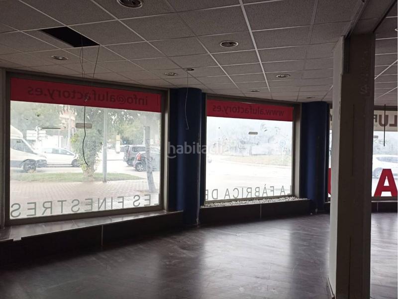 Foto 79afc9e1-e8ba-4bf8-9869-3d06a98391a9. Local commercial dans carrer esteve terrades 44 dans Granollers